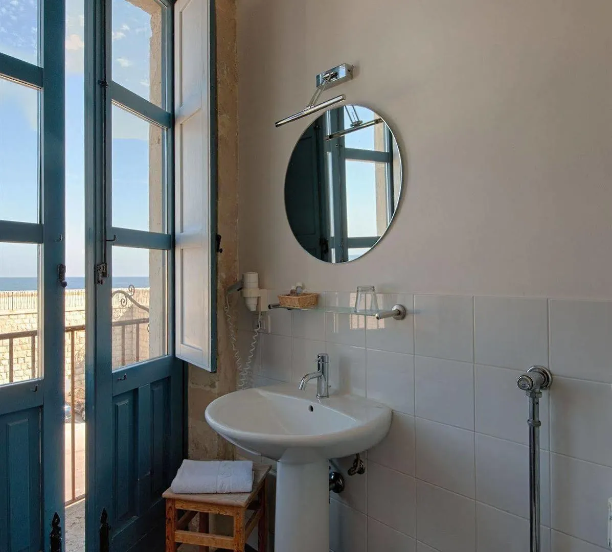 Hotel Gutkowski Syracuse